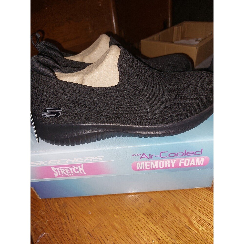 Sketchers Ultra Flex Shoes Sz 7or8
